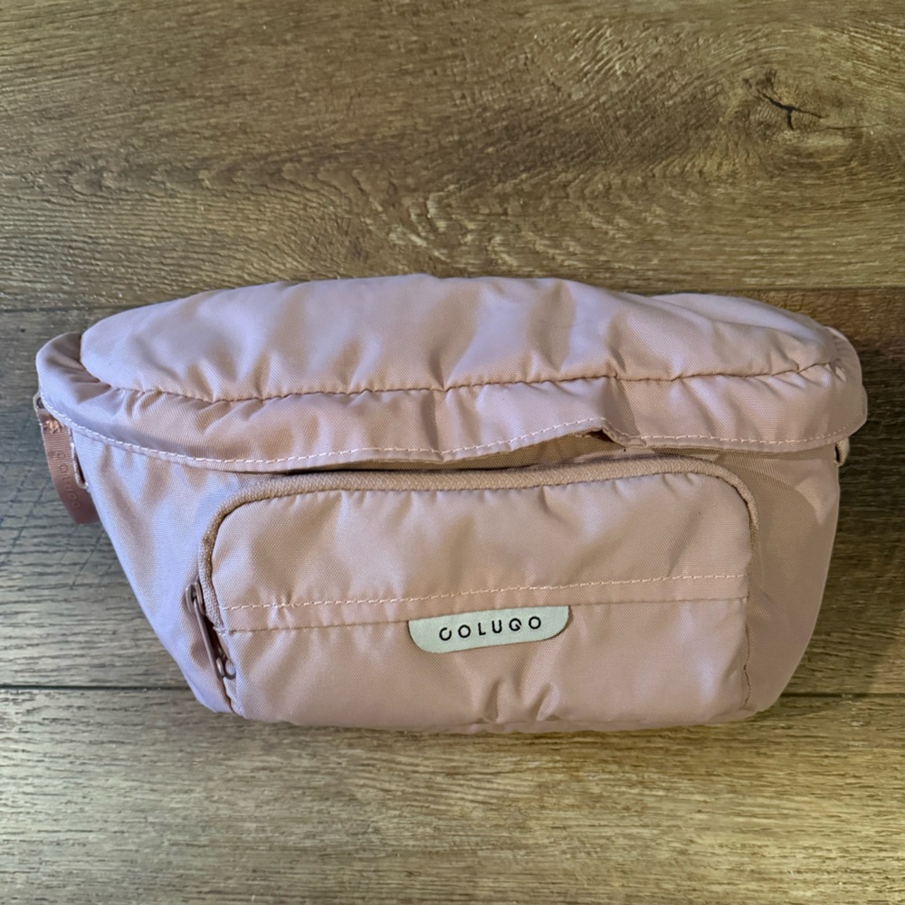 Colugo Pink multipurpose bag stroller crossbody fanny pack